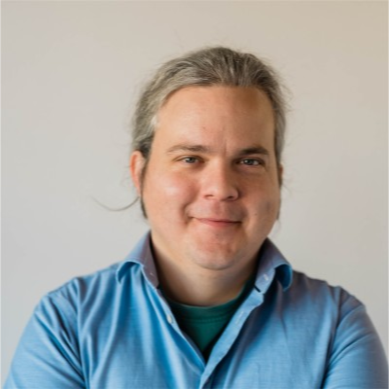 Lucas Barnes, founder of Send to Case